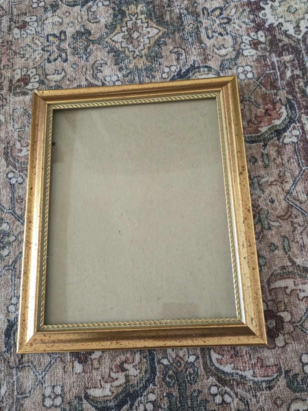 Vintage Gold 8x10 Picture Frame Beaded Detail Wall Tabletop Decor